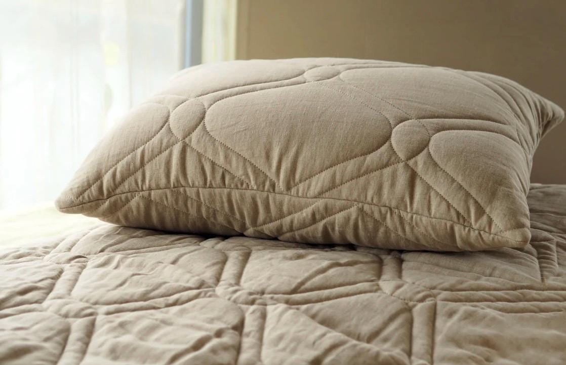 Linen and wool pillow-1